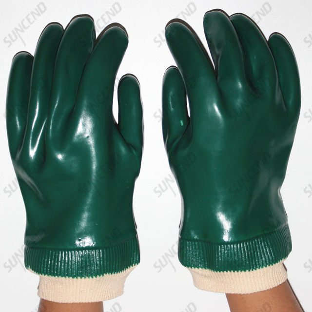 Professional PVC Dipped Smooth Finish Chemical Working Rubber Gloves